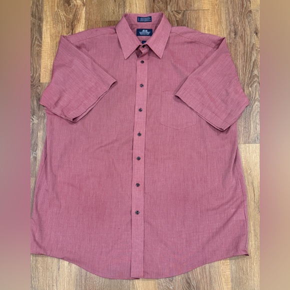 STAFFORD Men's Wrinkle Free Short Sleeve Button Up Shirt (Size: 17.5) EUC - Picture 2 of 14